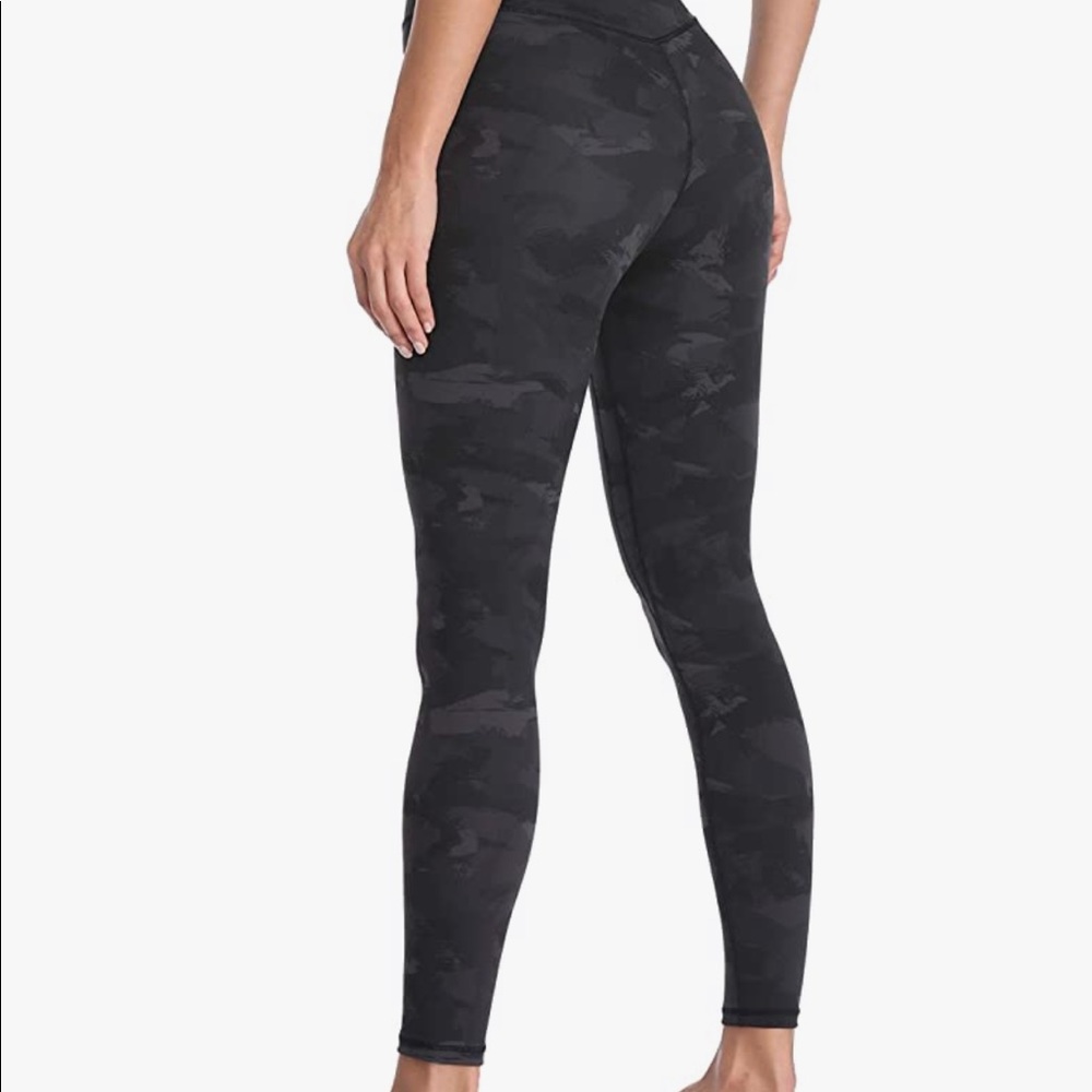 colorfulkoala grey splinter camp leggings sz m
